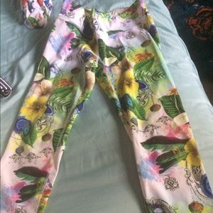 Athleta crops medium euc